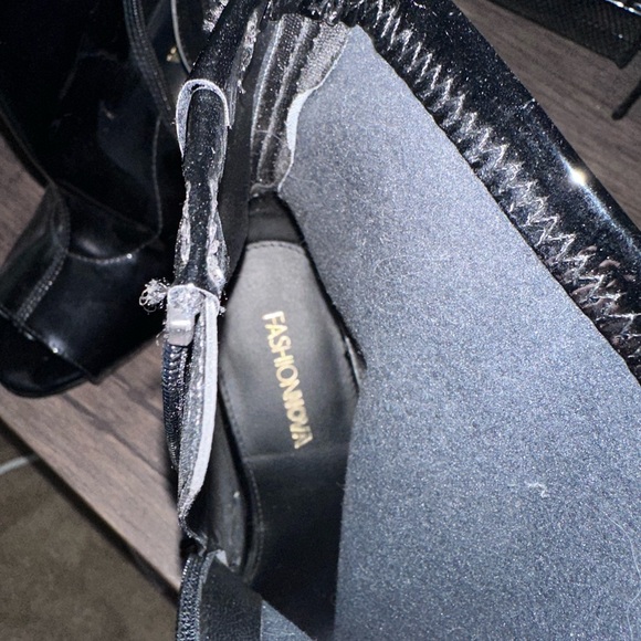 FASHION NOVA OPEN TOE HIGH HEEL BOOTIES - Picture 4 of 4